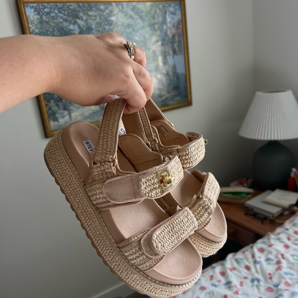 Steve Madden Beige Woven Strap Sandals